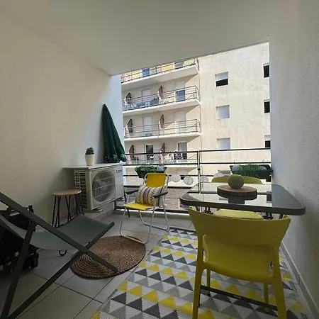 Le Duo Port Marianne - Parking Apartman *